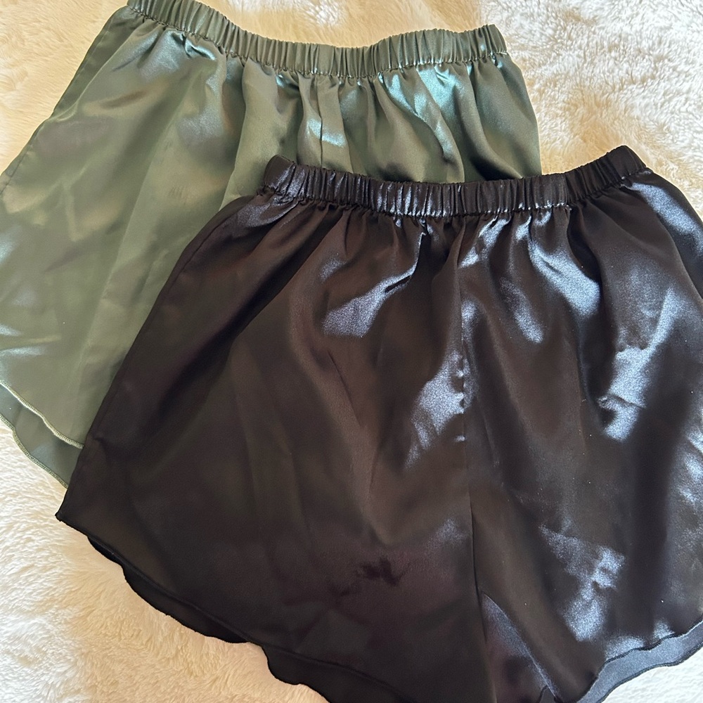 Silky Black and Green Shorts 2 set